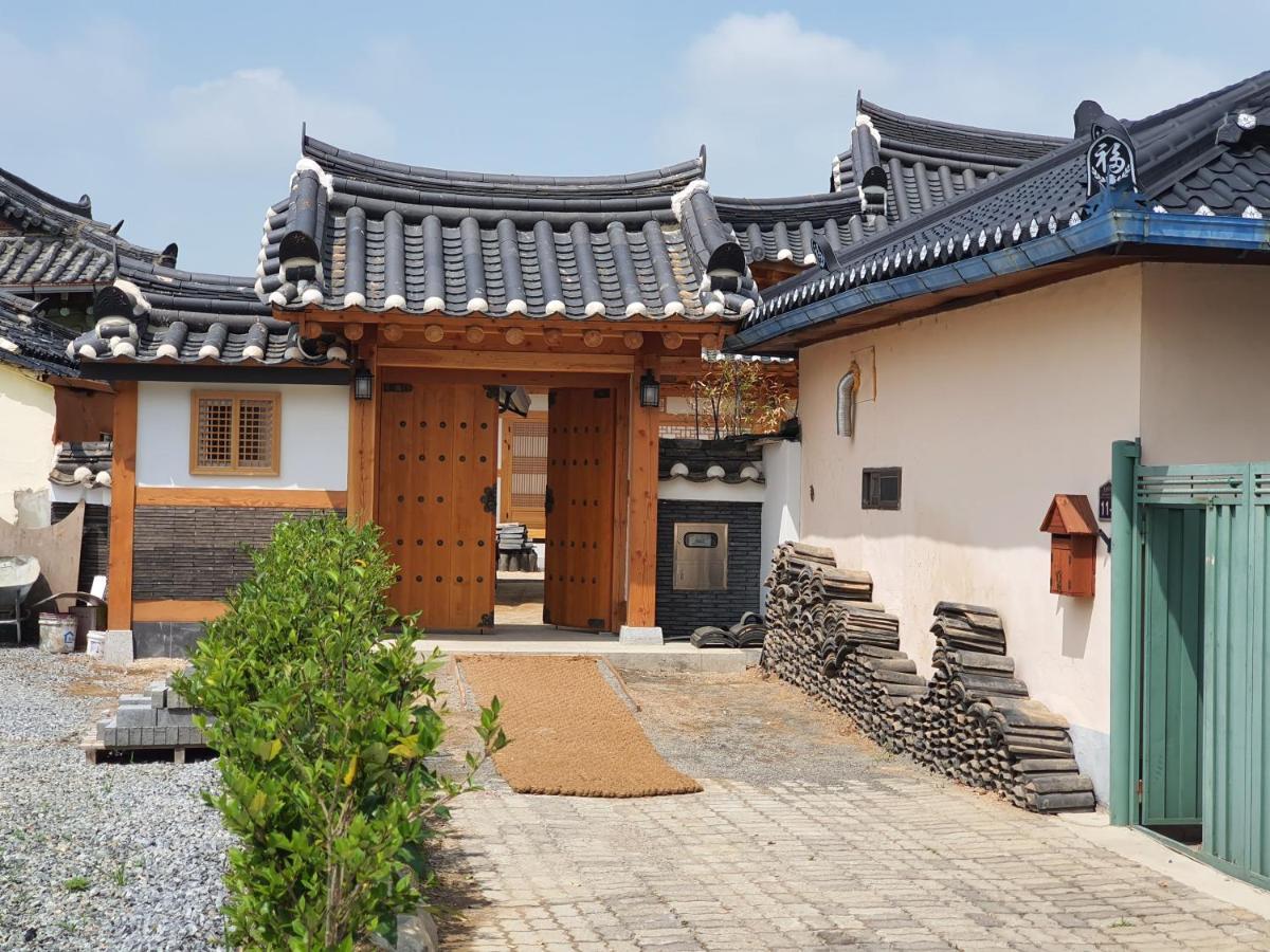 Sieunjae Bed & Breakfast Gyeongju Exterior photo