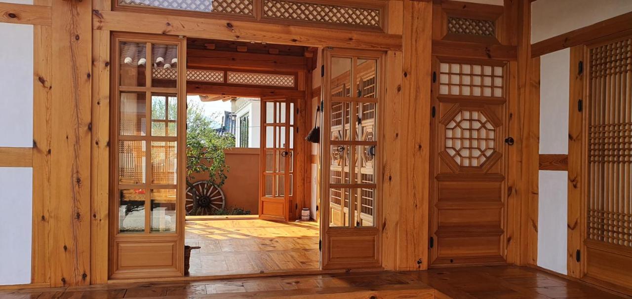 Sieunjae Bed & Breakfast Gyeongju Exterior photo