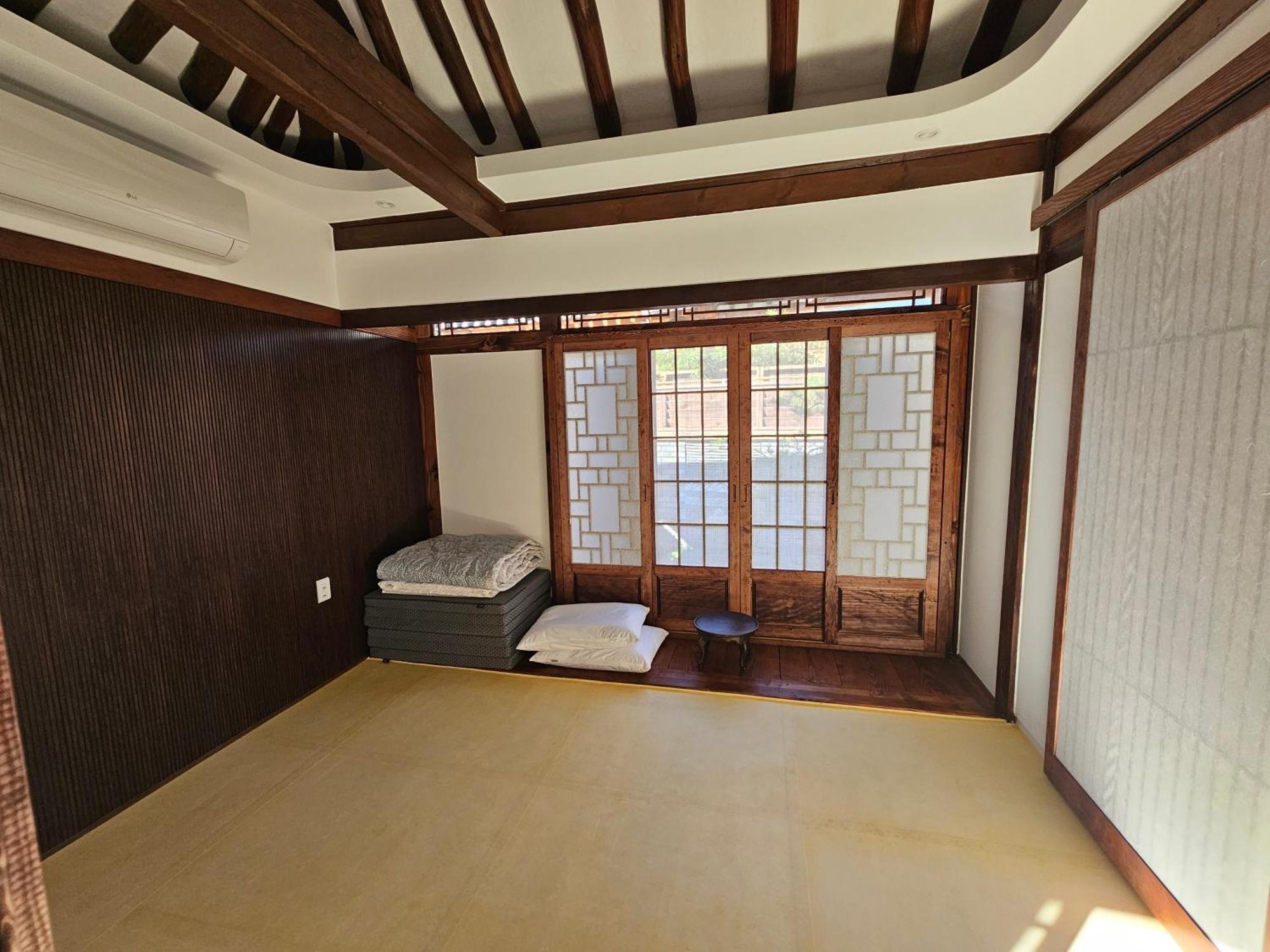 Sieunjae Bed & Breakfast Gyeongju Exterior photo