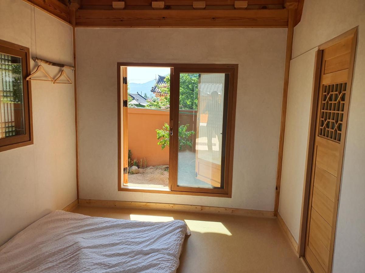 Sieunjae Bed & Breakfast Gyeongju Exterior photo