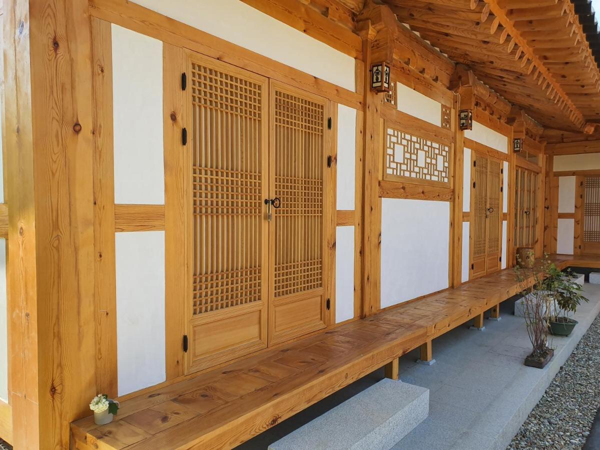 Sieunjae Bed & Breakfast Gyeongju Exterior photo